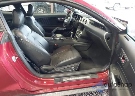 2018 Ford Mustang Ecoboost z USA, uszkodzony, nr VIN 1FA6P8TH7J5101309